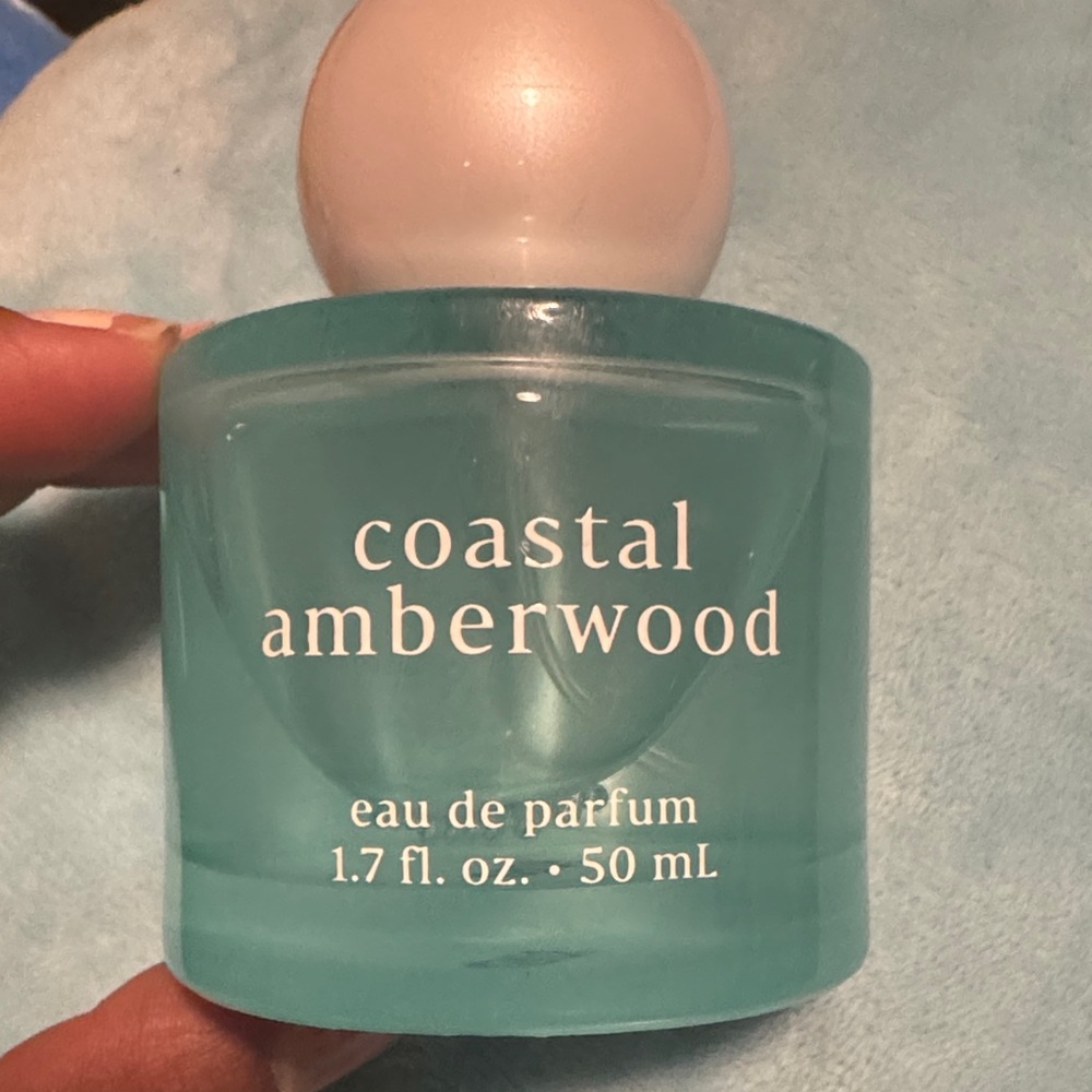Coastal Amberwood Eau de Parfum - Women's Perfume in Aqua